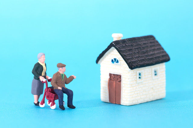 养老险的领取条件是什么？